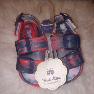 NWT-First Steps-Kids Shoes-Size 5